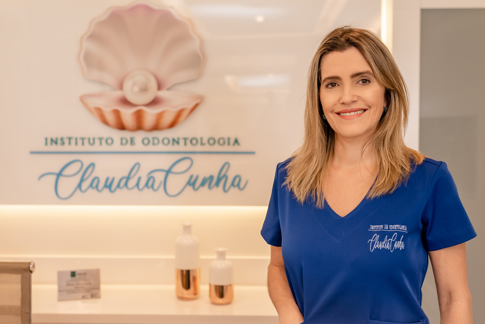 Dra. Claudia Cunha